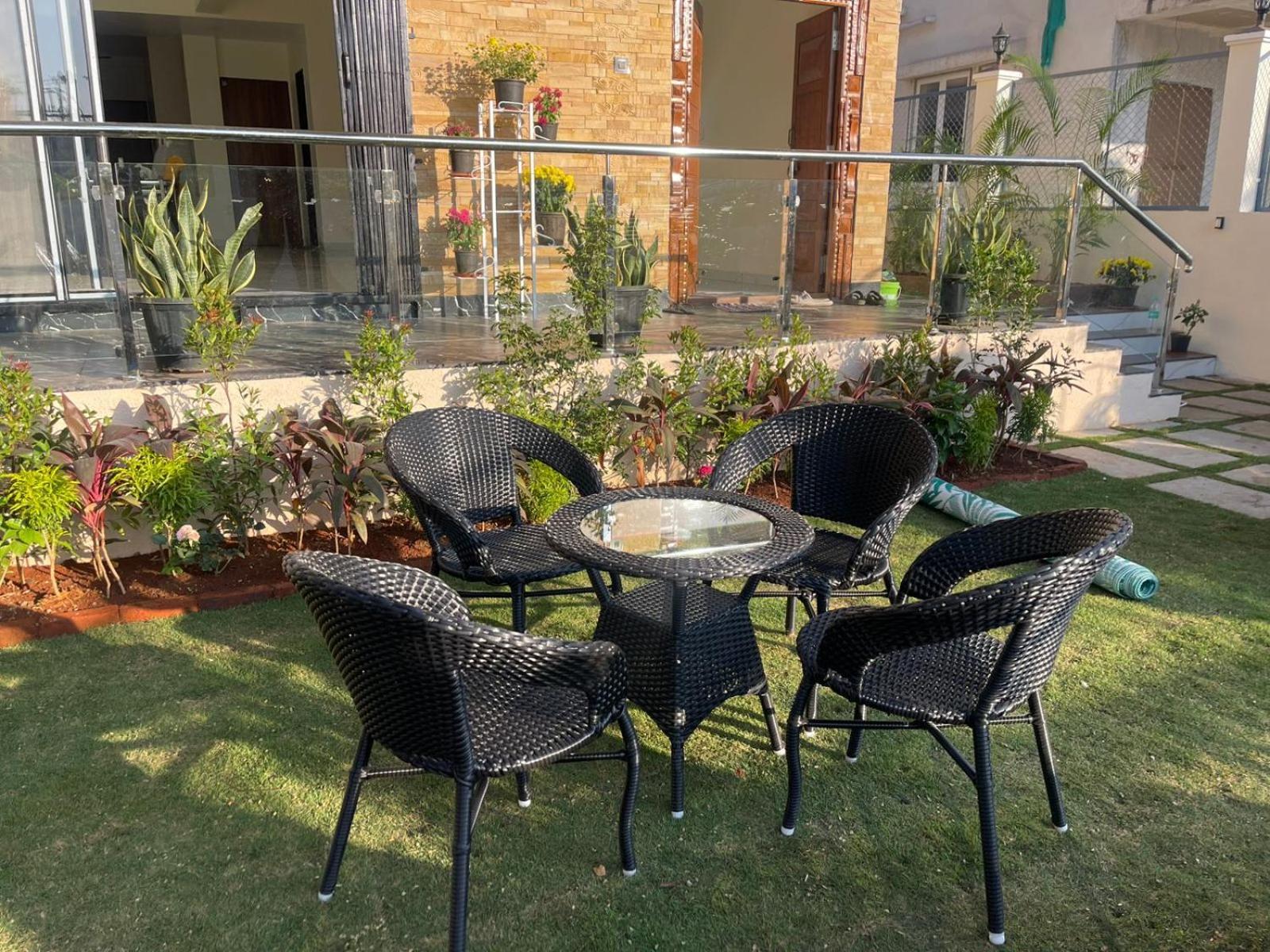 Lavish Villa - 3 Bhk Pool With Lawn Lonavala Extérieur photo