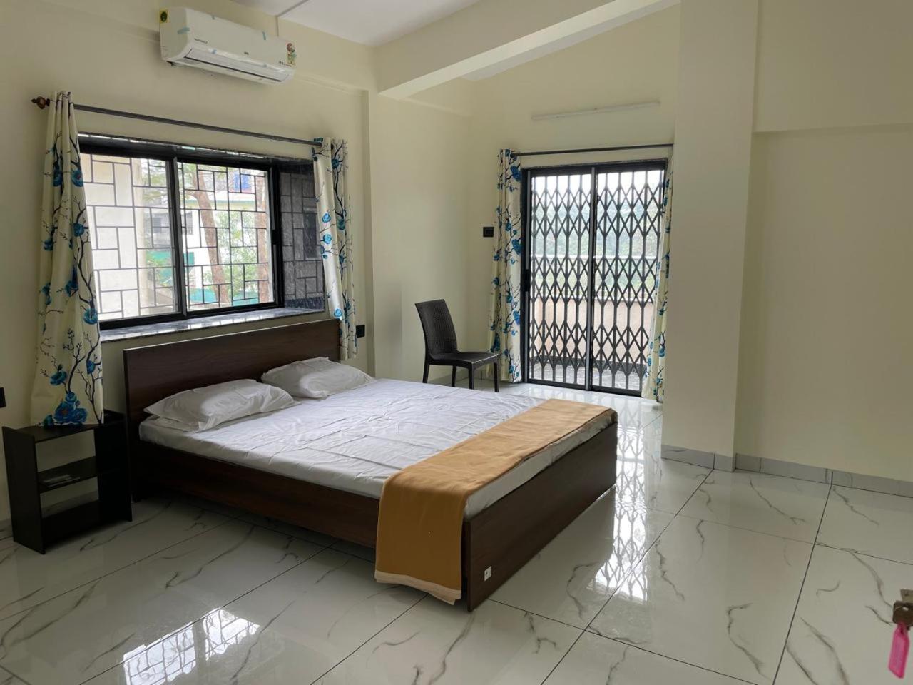 Lavish Villa - 3 Bhk Pool With Lawn Lonavala Extérieur photo