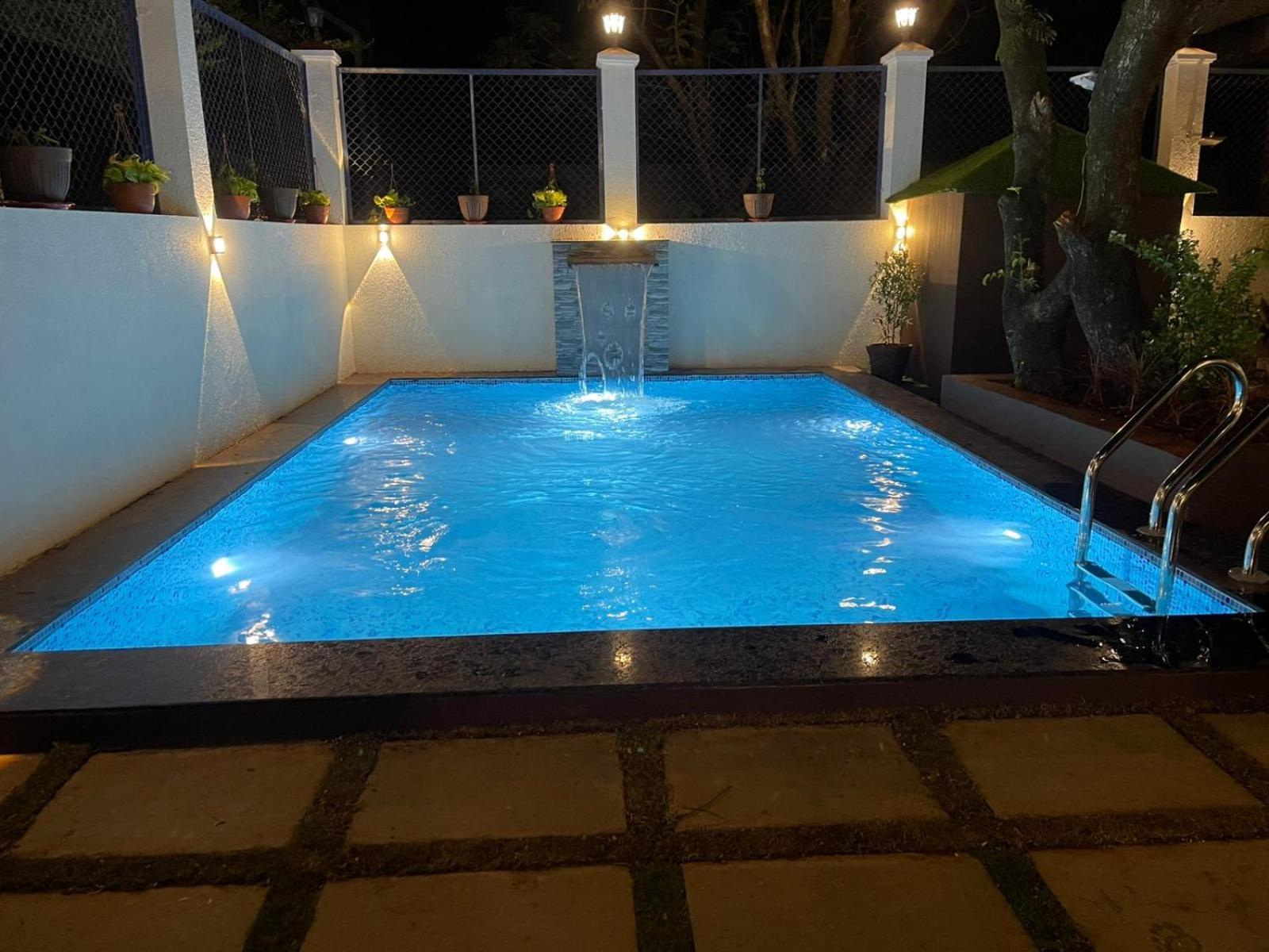Lavish Villa - 3 Bhk Pool With Lawn Lonavala Extérieur photo